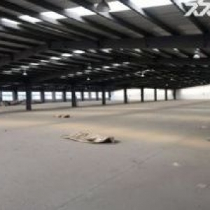 长清区厂房租售，稀缺轻钢厂房，看房方便，欢迎来电咨询