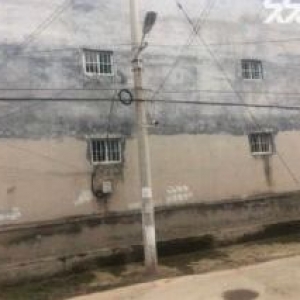 小厂房办公楼出租有房产证水电齐全