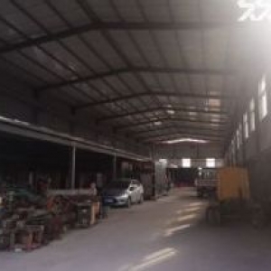 二环西路 厂房出租 交通方便绝佳位置