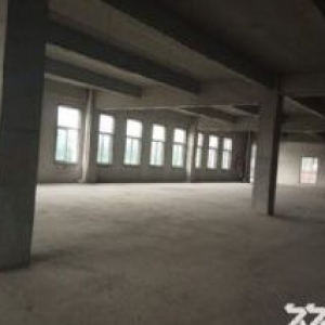 【荐】济南长清厂房出租，1200平，有电梯，价格低。