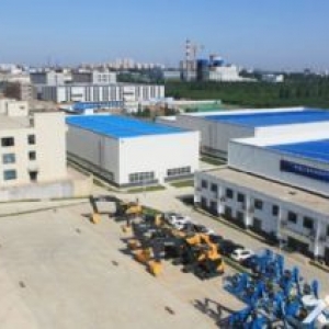 全新办公室、展示场地对外出租