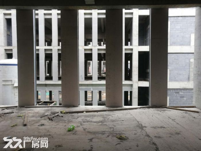 济南经开区标准厂房 独栋4000平 可分层出售