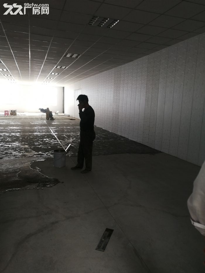 长清平安经十西路 2000平轻钢厂房进出大车方便 可办公可生产 -图6